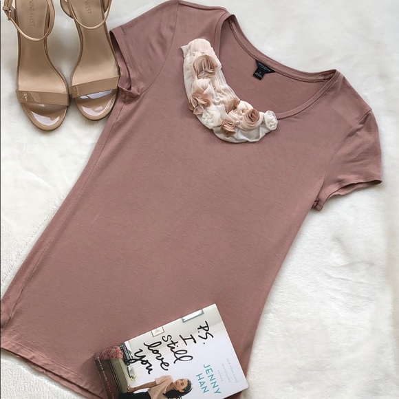 Ann Taylor Tops - Ann Taylor embellished rose tee